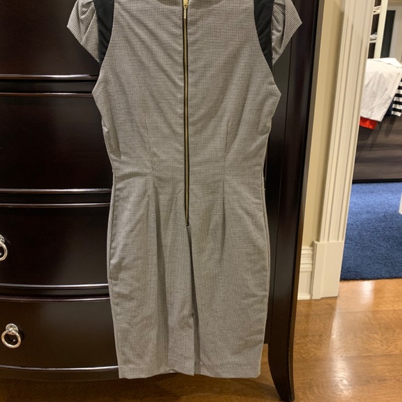 Zara dress - Picture 2 of 3